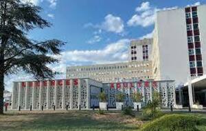 Badminton l'hopital  Louis Mourier